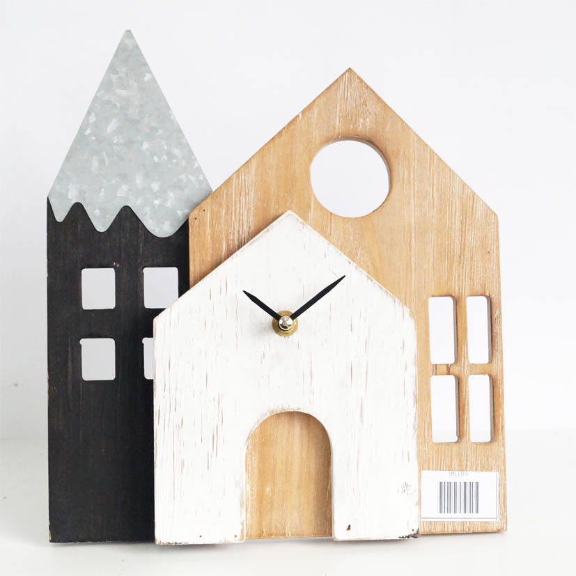 Simple Fashionable Wooden Field House Table Clock